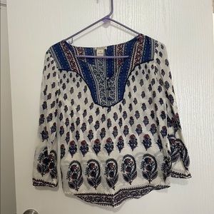 Women’s Shirt Size XS